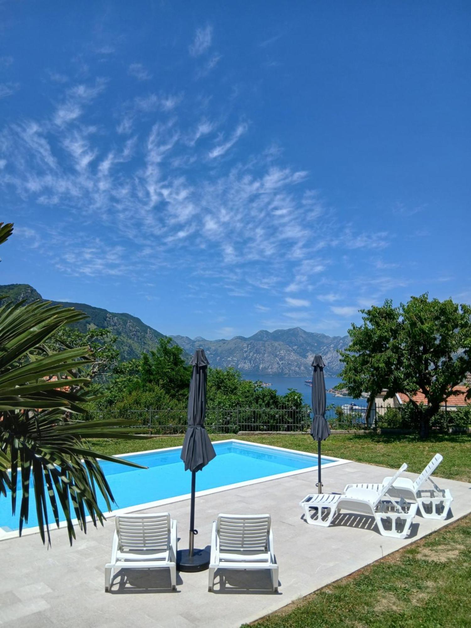 Apartments Orizzonte With Beautiful View Of The Bay Kotor Exterior foto
